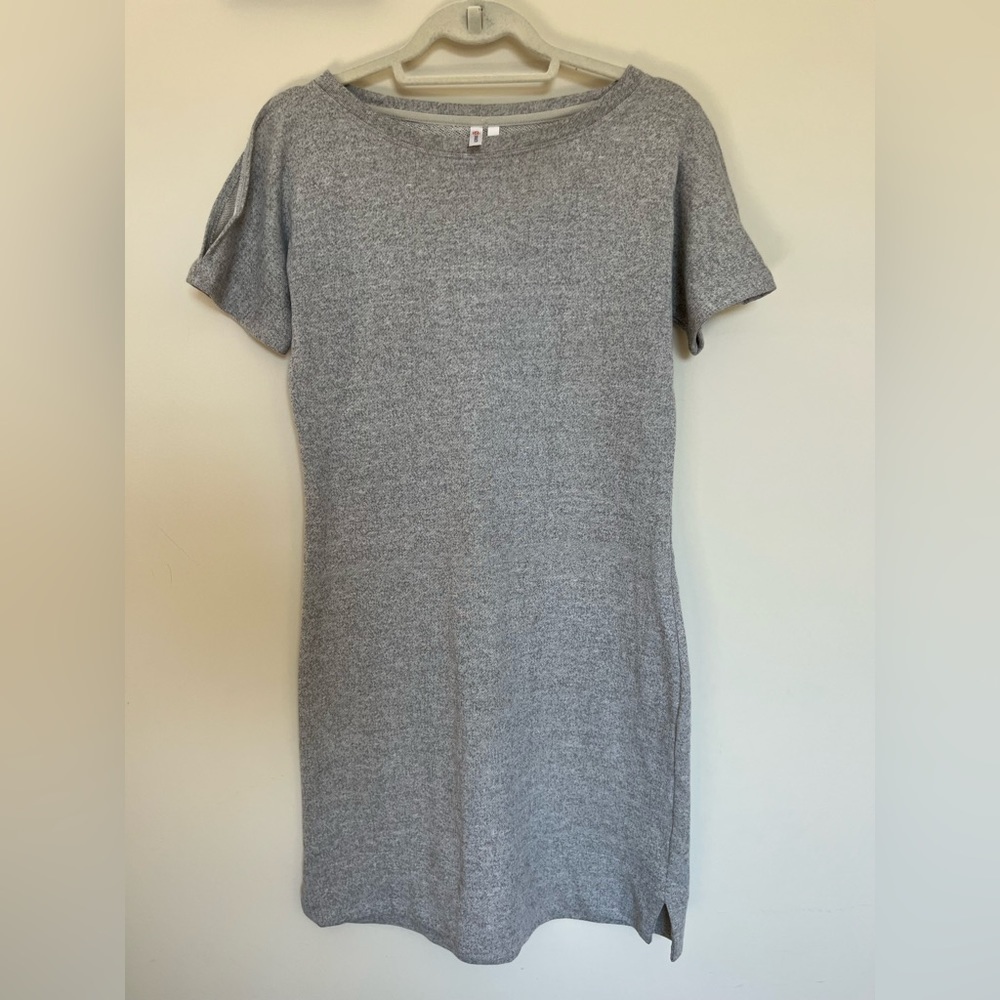 Peach Brand Catalina Lightweight Sweater dress Size Small New with tags
